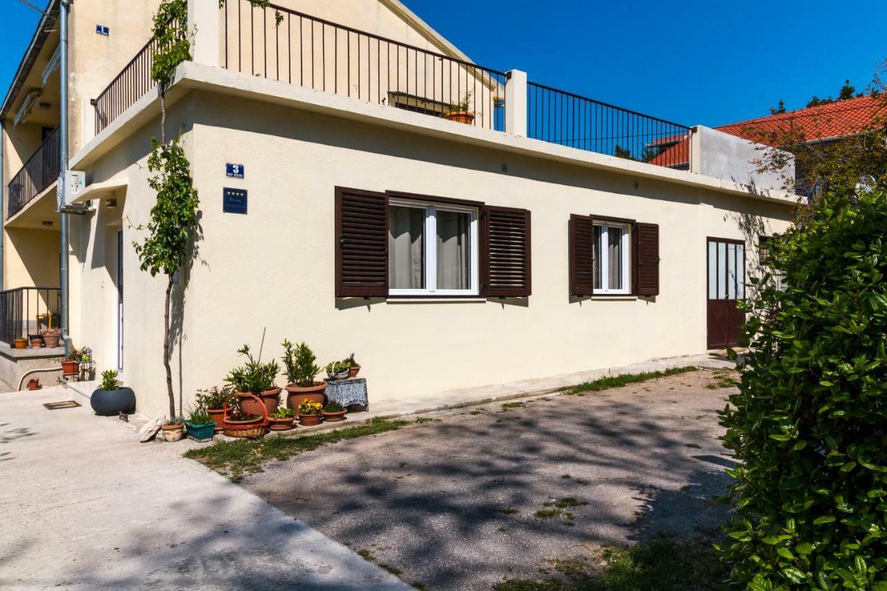 Apartment Jurasin Kaštela 外观 照片